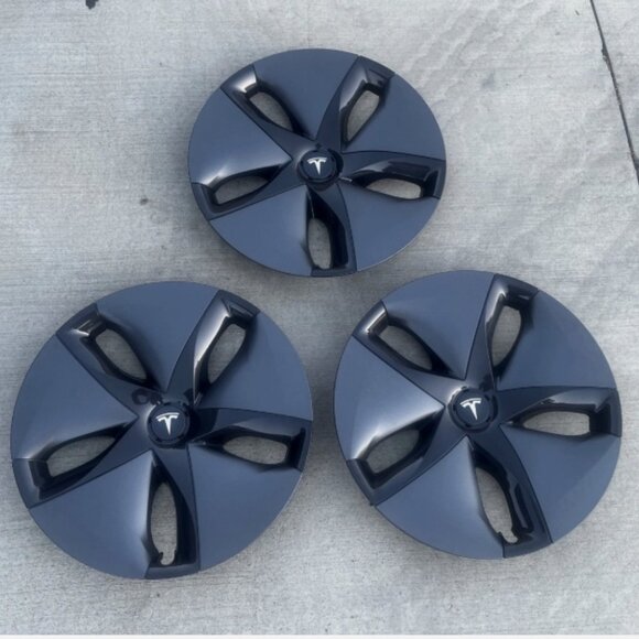 2017-2023 TESLA MODEL 3 18" Aero Hubcap Wheelcover 1044271-00-B set of 3 - Picture 1 of 1